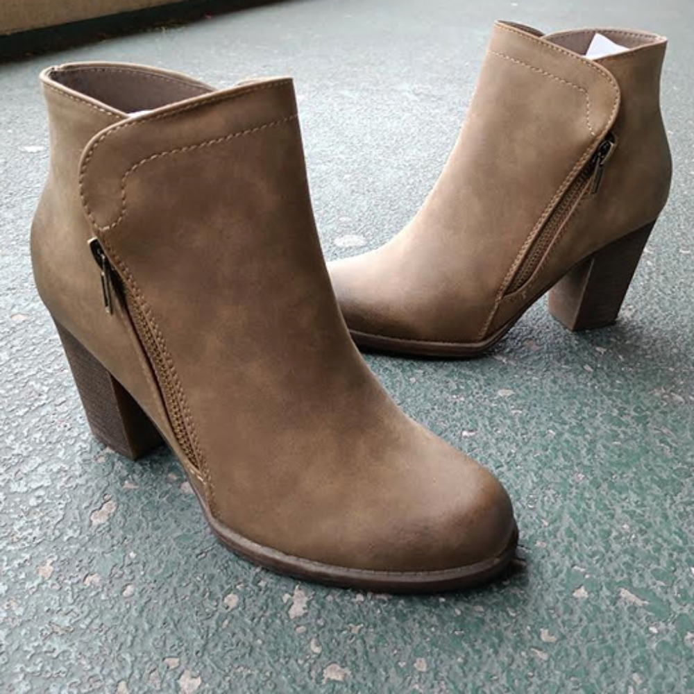 Ankle booties